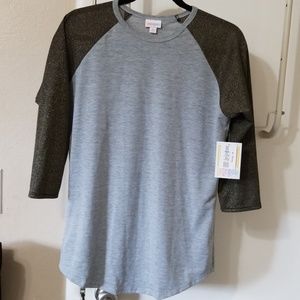 Medium Lularoe Randy shirt